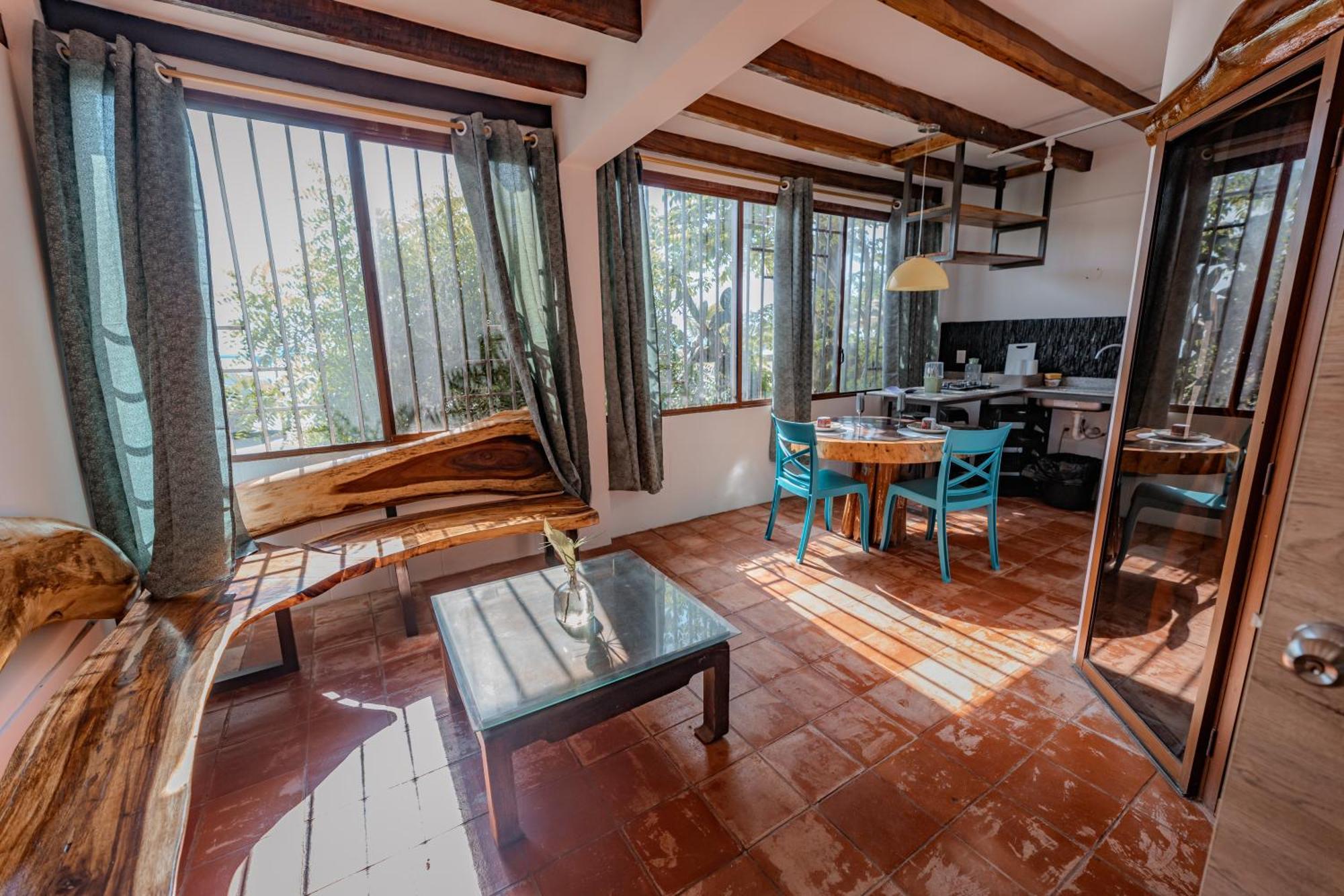 Hotel Nantu Hosteria Puerto López Esterno foto