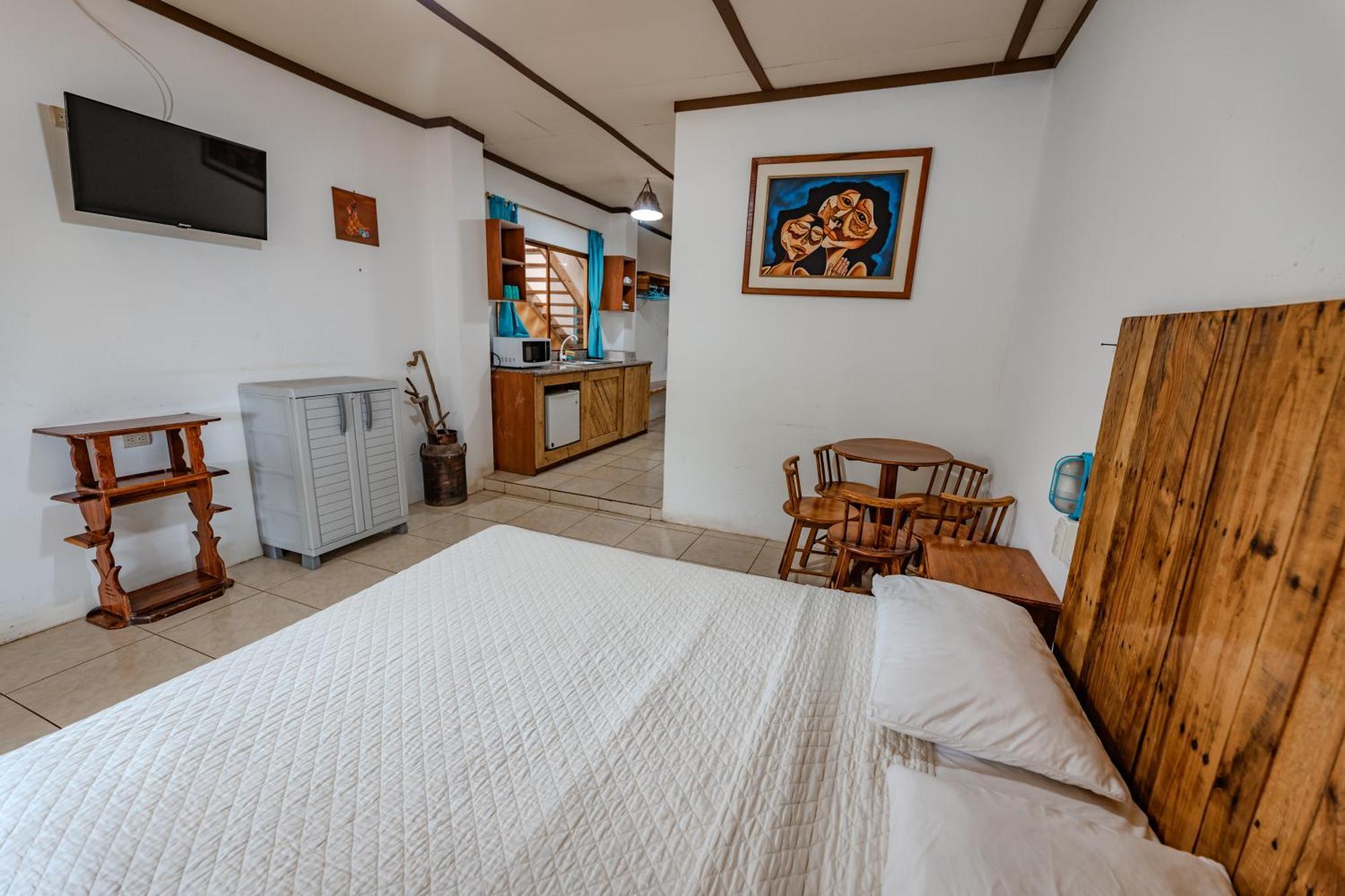 Hotel Nantu Hosteria Puerto López Esterno foto